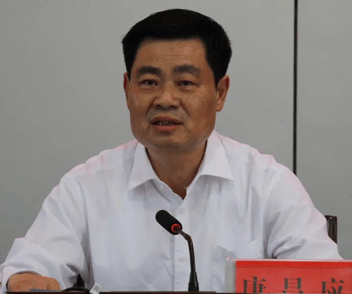 皇冠信用网如何代理
_贵州黔西南州生态环境局原局长唐昌应一审获刑4年皇冠信用网如何代理
，曾被通报违规乘坐高铁一等座