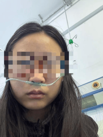 皇冠信用代理_女子自称因工资问题被老板锁办公室里打 警方：双方已到派出所皇冠信用代理，是否打人还在调查