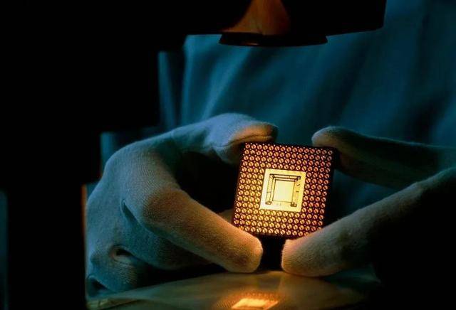 皇冠信用網代理流程
_中国出手反制皇冠信用網代理流程
，荷兰慌了！急求谈判却仍坚称：别扯上美国