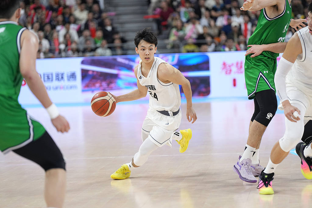 皇冠信用盘
_全运会男篮-赵继伟伤退徐杰12+9 广东擒辽宁晋级决赛