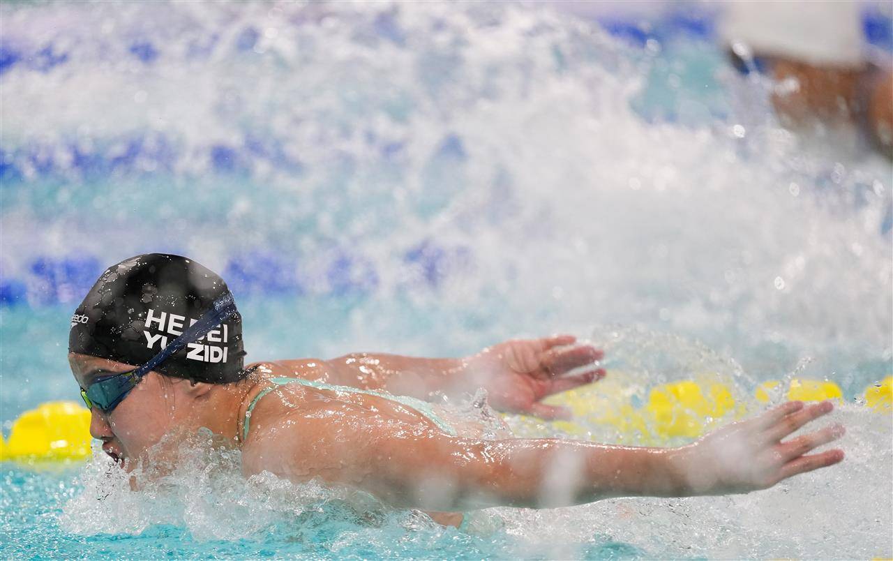 皇冠信用網
_13岁“小孩姐”于子迪十五运会破13年亚洲纪录皇冠信用網
,成泳坛最年轻亚洲纪录保持者