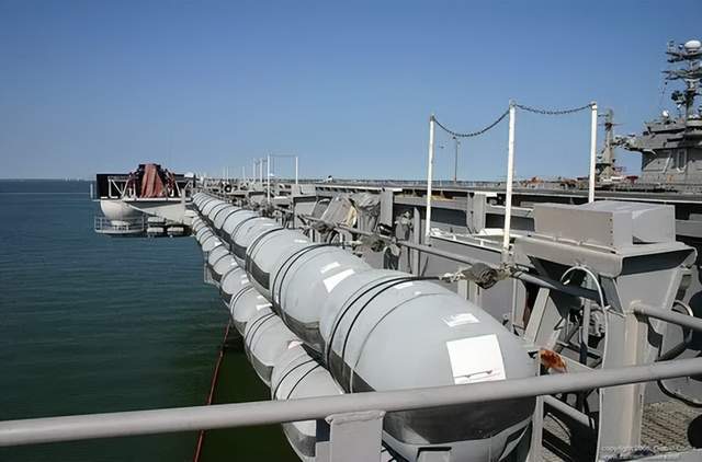 皇冠信用网申请
_双层软卧变三层硬卧!福建舰宿舍首次公开皇冠信用网申请
,咋比辽宁山东舰还挤?