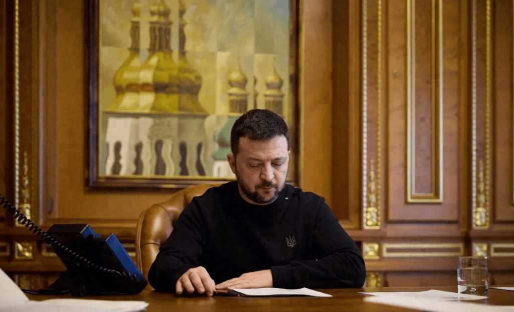 皇冠信用網在线开户
_泽连斯基嘲讽俄罗斯皇冠信用網在线开户
，打了这么久，乌克兰两大要塞仍然屹立不倒！