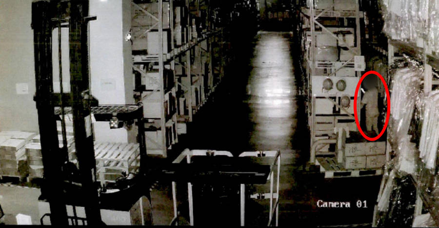 welcome皇冠注册
_仓库管理员裤兜“顺”钢笔welcome皇冠注册
,竟然偷了30万余元!离职了还在偷……