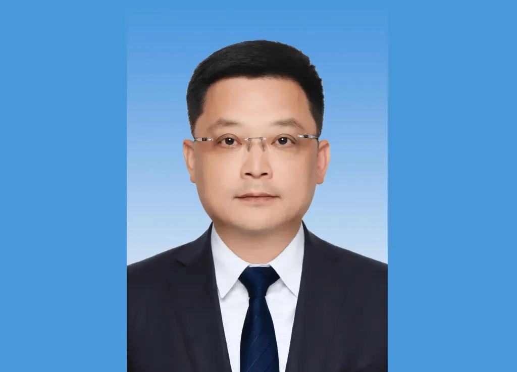 皇冠信用網怎么注册
_贵州毕节市委常委、秘书长梁铮调任遵义市委副书记