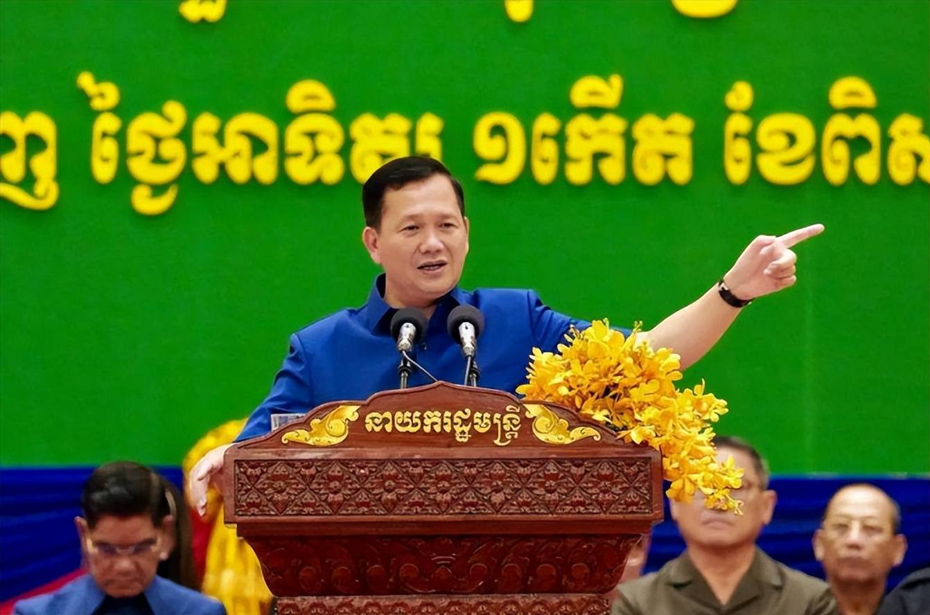 皇冠足球平台申请
_果不其然 皇冠足球平台申请
,柬埔寨变天了!总理洪玛奈突然发声,事情果然不简单