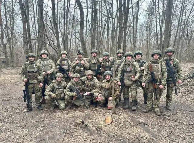 皇冠信用网代理申请_正视差距皇冠信用网代理申请!中国想复刻美国特种兵“斩首”某岛还缺什么?