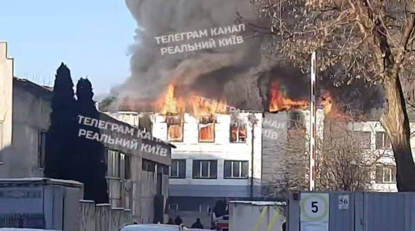 皇冠信用会员账号注册_斩首乌克兰高官皇冠信用会员账号注册，俄军图95升空被召回，发生了什么？基辅空战爆发