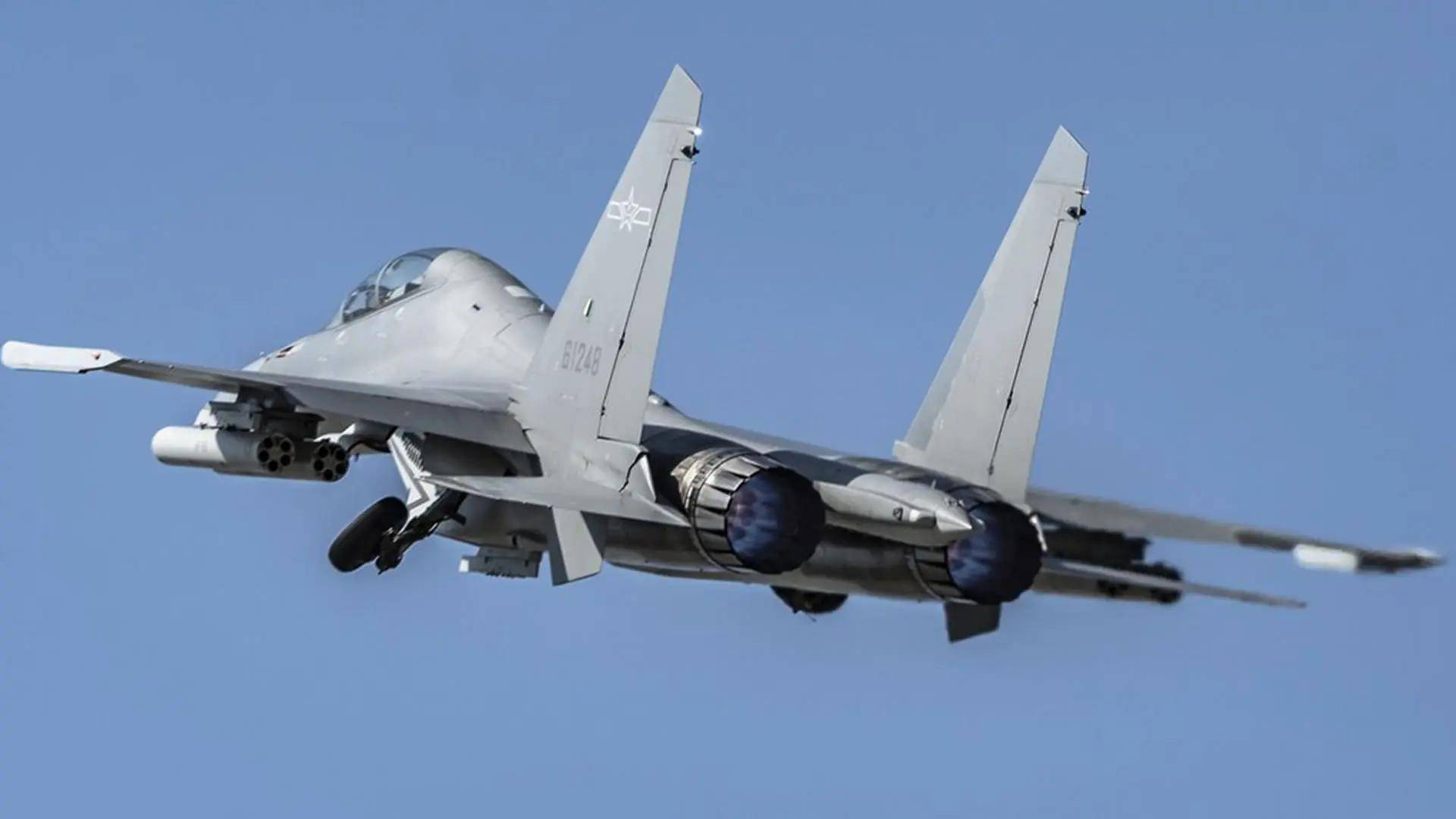 皇冠体育
_被歼-16锁定没反应皇冠体育
,台军飞行员惊得合不拢嘴:都不愿为台独而战