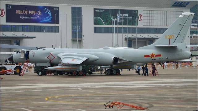 世界杯皇冠信用网代理_美媒：055咸阳舰率队抵达黄岩岛世界杯皇冠信用网代理，战力远超菲律宾海空军总和！