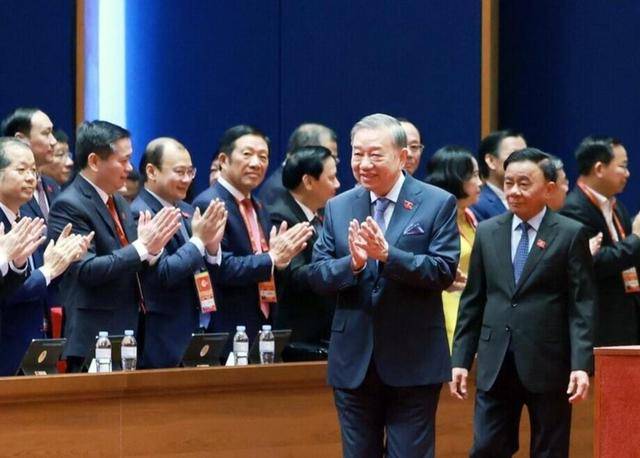 皇冠信用最新地址 _作为公安部长出身的苏林皇冠信用最新地址 ，推动与中方建立“3+3”机制，中越给世界打了个样