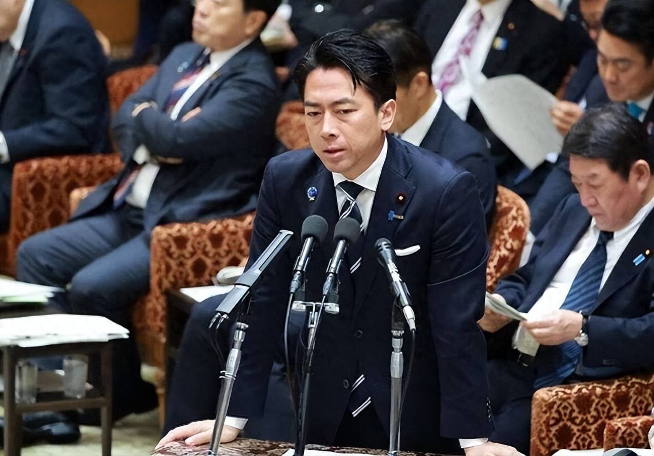 皇冠信用网会员账号_有核武和轰炸机就没资格批评日本？小泉回击中方指控皇冠信用网会员账号，越说越站不住脚！